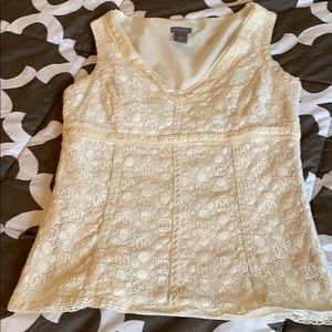 Ann Taylor Lined Cream Lacy Sleeveless Top size 6